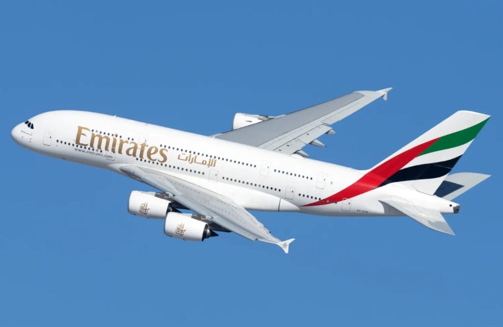 4萬英尺高空也能看比賽 哪些航空公司提供世足賽直播? 4萬英尺高空也能看比賽 哪些航空公司提供世足賽直播?