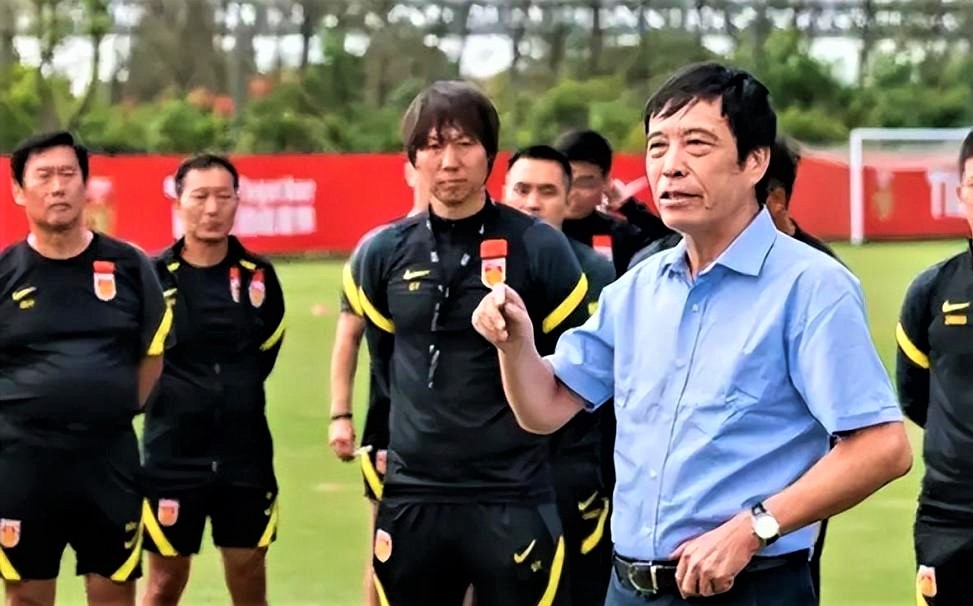 中國足球掃黑連主席也抓了 敏感時刻讓我們引以為鑑 中國足球掃黑連主席也抓了 敏感時刻讓我們引以為鑑