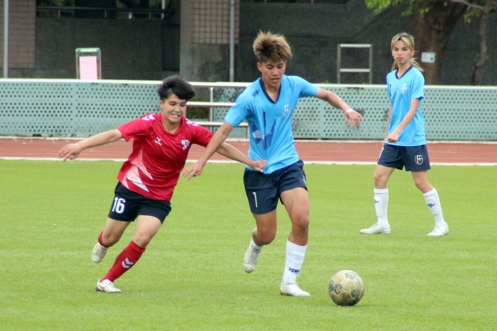大專足聯》輔大女足戰平無緣冠軍戰 連續4年師大與台體爭冠 大專足聯》輔大女足戰平無緣冠軍戰 連續4年師大與台體爭冠