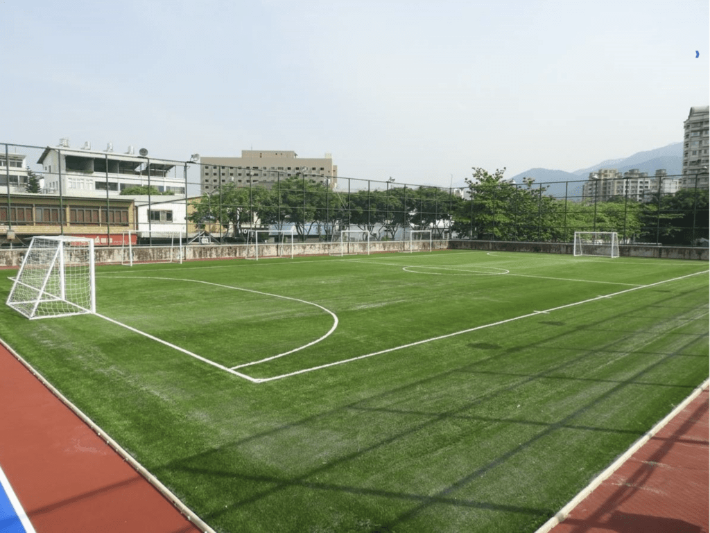 南投積極推展足球運動 爭取1250萬元整建全新舒適人工草地足球場 南投積極推展足球運動 爭取1250萬元整建全新舒適人工草地足球場