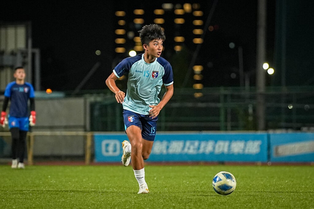 首次入選U20代表隊 許劉鑑鋒揚言面對巴林一定要拿下 首次入選U20代表隊 許劉鑑鋒揚言面對巴林一定要拿下