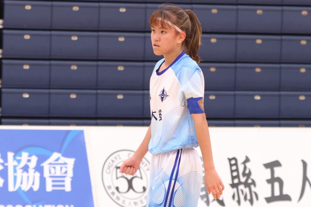 中學5人制／大安國中女足首闖決賽盼健康打完　隊長夏沁妍發燒「吸不到空氣」依然堅持